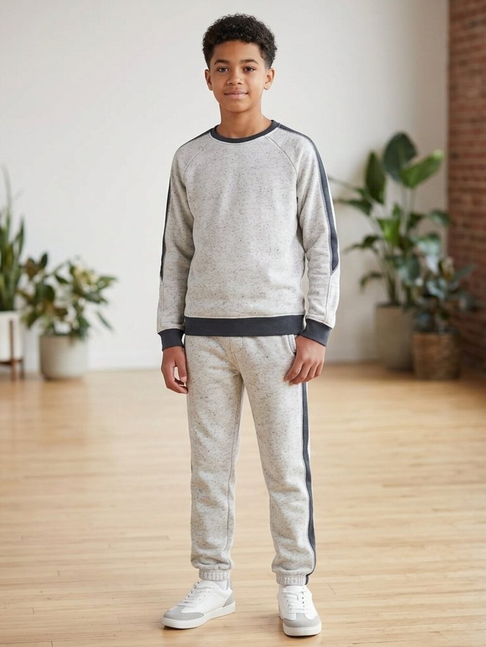 Boys 2 Piece Gray Sweatsuit Size 10/12